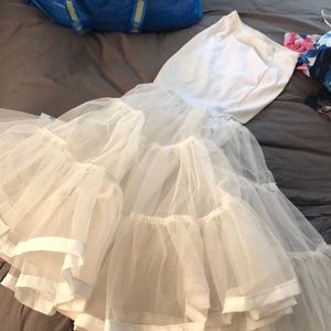 Petty coat for wedding dress